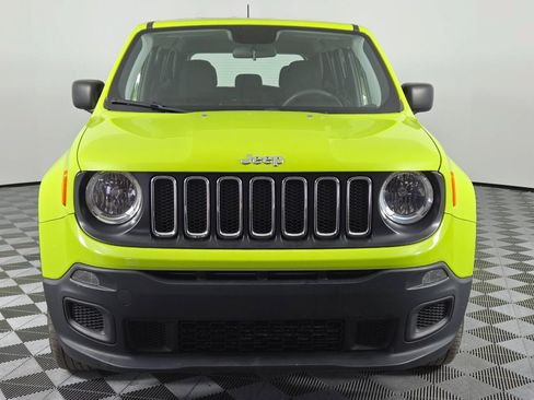 Used 2018 Jeep Renegade Sport w/ Power & Air Group AWD/4WD image 2
