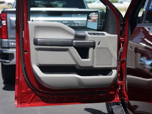 Used 2019 Ford F150 XLT w/ Equipment Group 302A Luxury RWD image 30