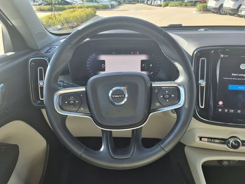 Certified 2023 Volvo XC40 B5 Plus w/ Climate Package AWD/4WD image 26