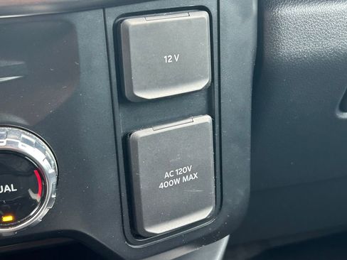 Used 2024 Ford F250 Lariat w/ Sport Appearance Package AWD/4WD image 36