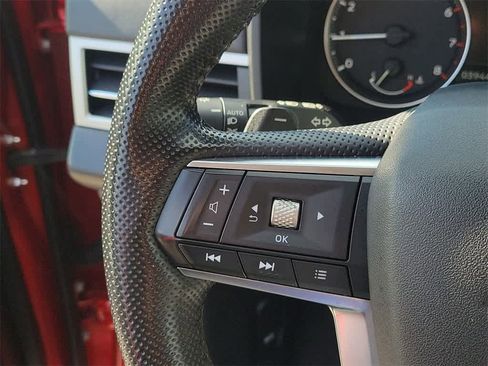 Used 2024 Mitsubishi Outlander SE image 28