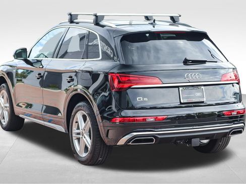 Certified 2025 Audi Q5 e Premium Plus w/ Premium Plus Package AWD/4WD image 5