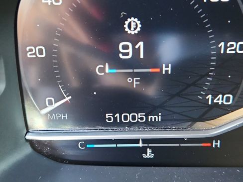 Used 2024 GMC Yukon Denali Ultimate AWD/4WD image 25