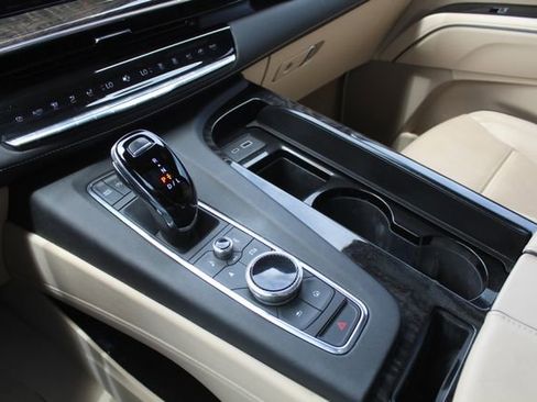 Used 2023 Cadillac Escalade Premium Luxury w/ LPO, Floor Liner Package AWD/4WD image 34