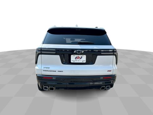Certified 2024 Chevrolet Traverse RS w/ LPO, Floor Liner Package AWD/4WD image 8