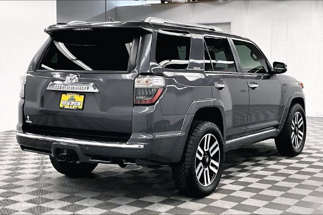 Used 2023 Toyota 4Runner Limited AWD/4WD image 11