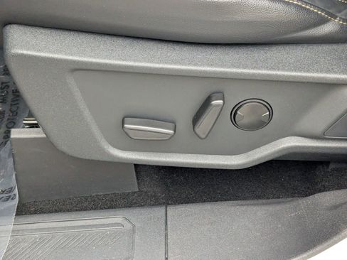 Certified 2025 Ford Bronco Badlands image 14