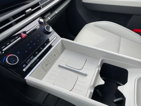 Used 2025 Hyundai Santa Fe SEL image 44