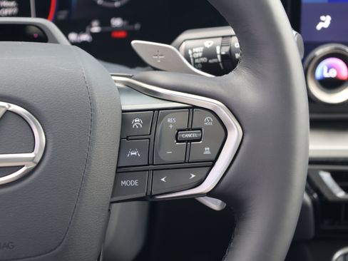 Certified 2025 Lexus TX 350 FWD w/ Technology Package image 32