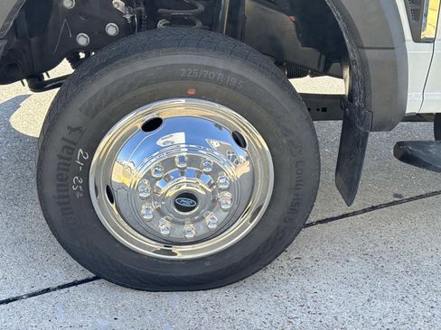New 2025 Ford F550 4x4 SuperCab Super Duty image 39