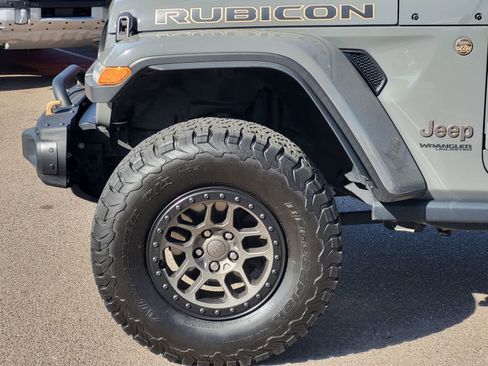 Used 2022 Jeep Wrangler Unlimited Rubicon w/ Xtreme Recon 35" Tire Package image 7