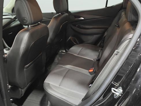 Used 2023 Buick Encore GX Select image 19