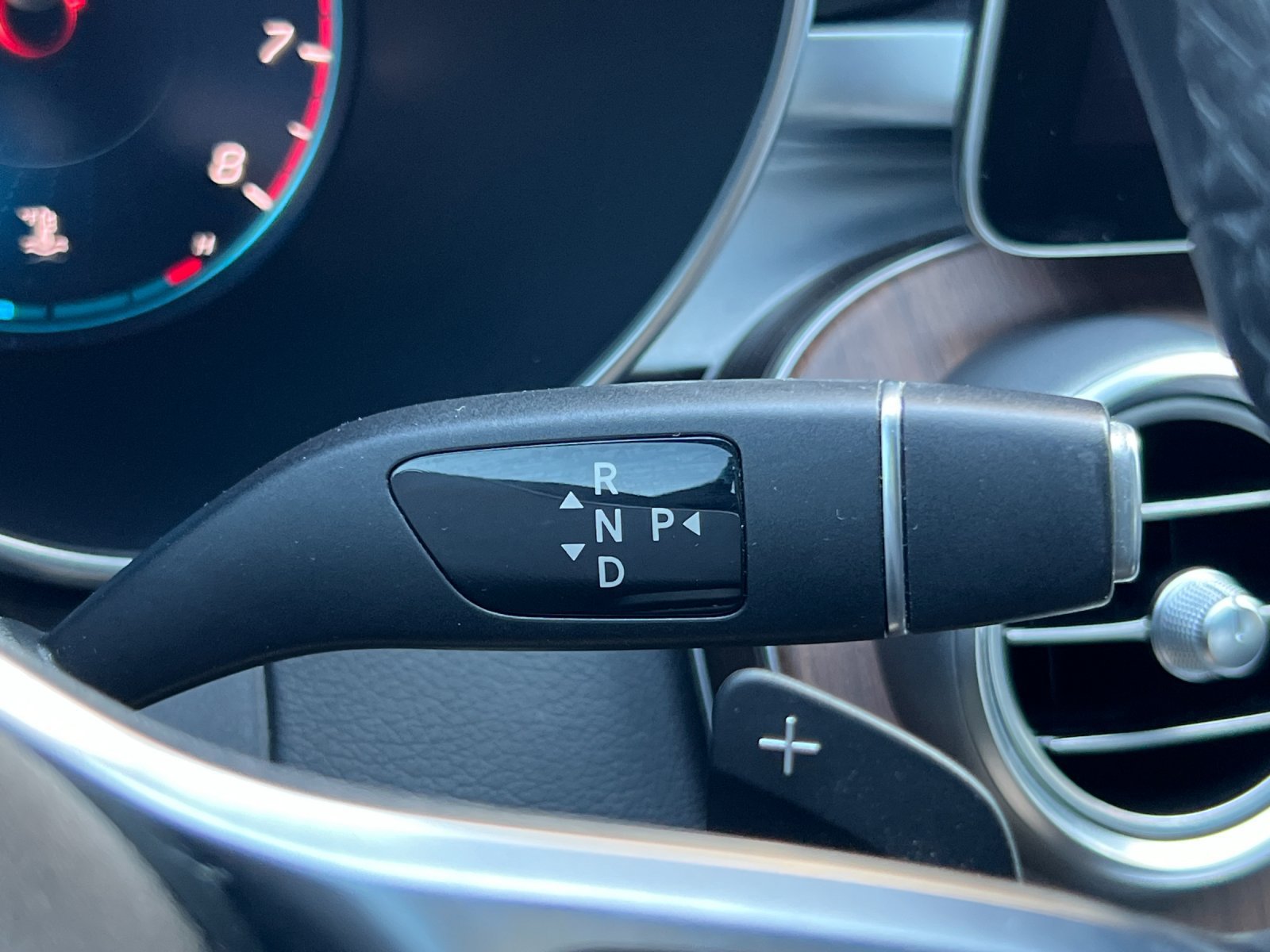 Certified 2019 Mercedes-Benz C 300 4MATIC Sedan image 19