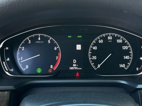 Certified 2018 Honda Accord EX image 30
