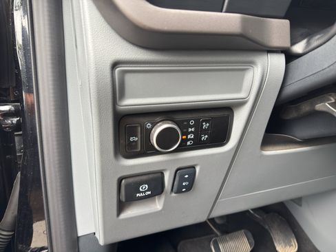Certified 2025 Ford F150 Lightning XLT AWD/4WD image 16