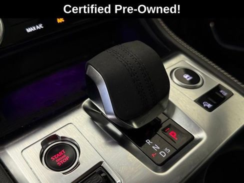 Certified 2023 Jaguar F-PACE R-Dynamic S image 16