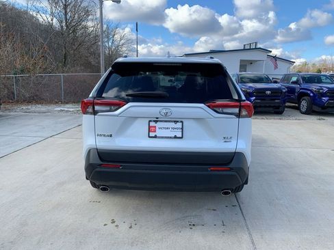 New 2025 Toyota RAV4 XLE Premium image 5