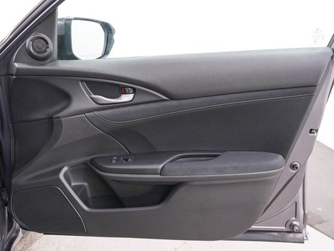 Used 2020 Honda Insight EX image 9