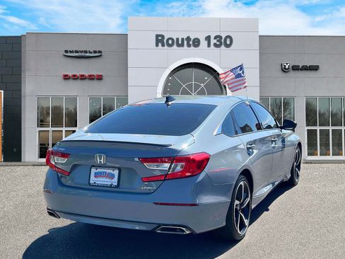Used 2022 Honda Accord Sport image 4