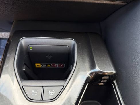 Certified 2024 Toyota Crown Platinum AWD/4WD image 24