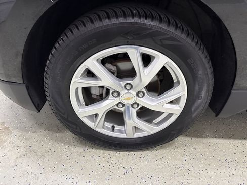 Used 2021 Chevrolet Equinox LT AWD/4WD image 11