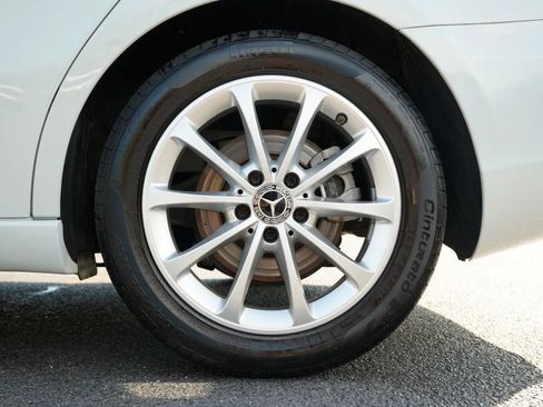 Used 2020 Mercedes-Benz A 220 image 15