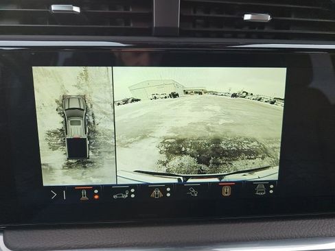 Used 2024 GMC Sierra 1500 Denali w/ Technology Package image 24