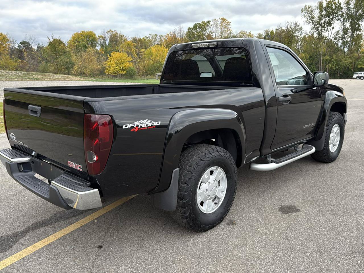 Used 2005 GMC Canyon SLE w/ Safe And Sound Package AWD/4WD image 5