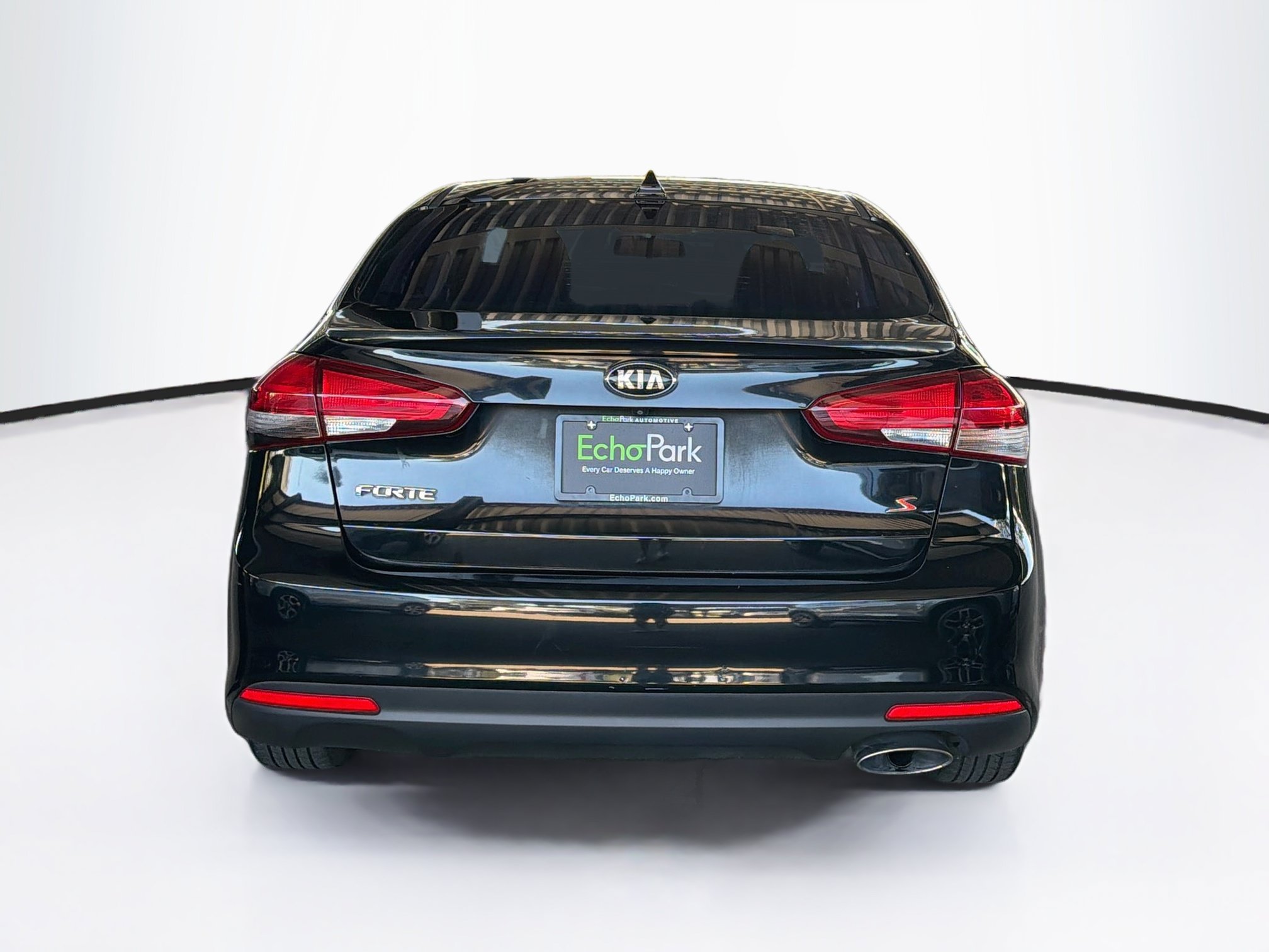 Used 2018 Kia Forte S FWD image 7