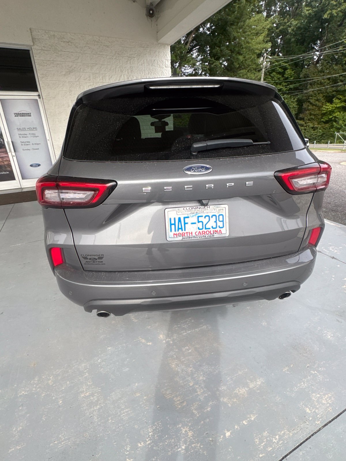 Used 2024 Ford Escape ST-Line w/ Tech Pack #1 FWD image 3