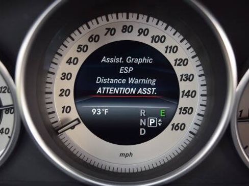Used 2014 Mercedes-Benz E 250 BlueTEC Sedan image 67