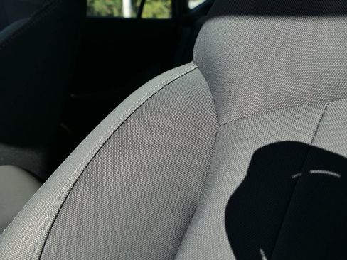 Used 2024 Subaru Impreza 2.0i image 11