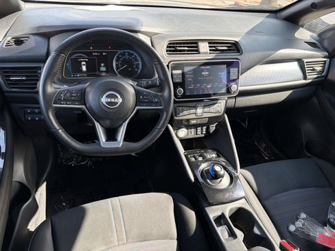 Used 2025 Nissan Leaf SV Plus FWD image 7