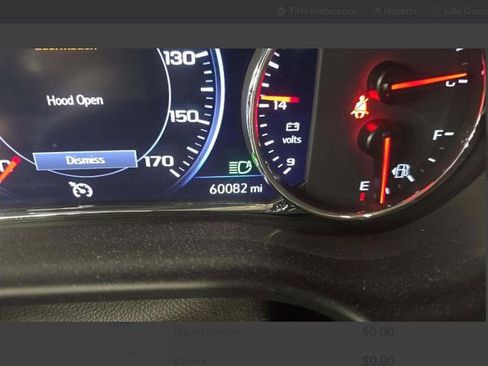 Used 2023 GMC Acadia Denali image 4