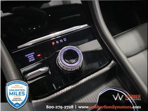 Used 2024 Jeep Grand Cherokee L Limited w/ Black Appearance Package AWD/4WD image 22