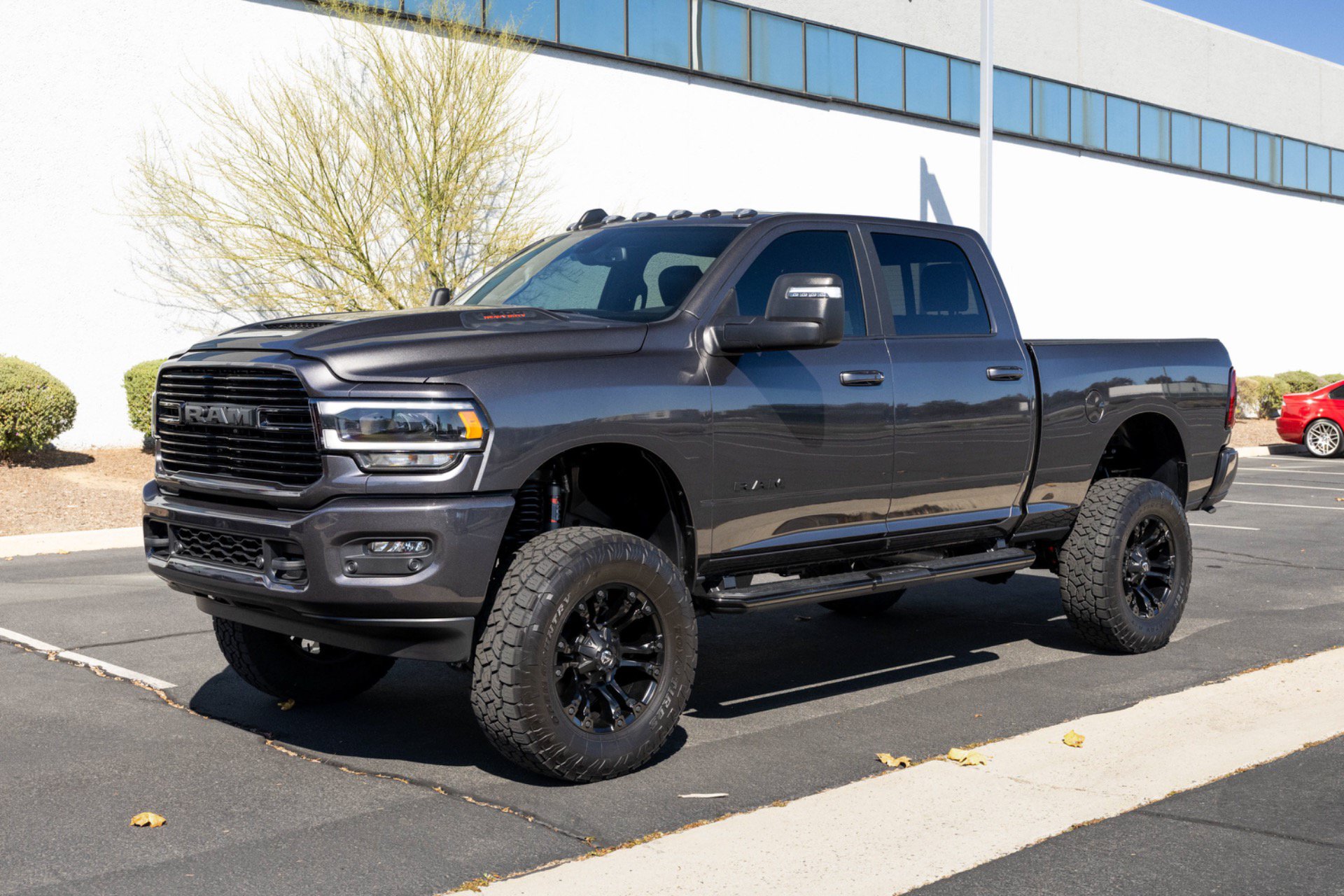 Used 2024 RAM 2500 Laramie w/ Night Edition AWD/4WD image 7