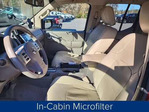 Used 2013 Nissan Frontier SV w/ SV Value Truck Pkg image 15