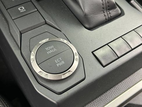 Used 2024 Toyota Tacoma SR5 RWD image 29