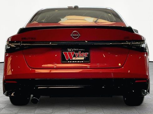 New 2026 Nissan Sentra SR FWD image 8