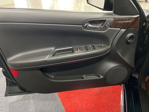 Certified 2014 Chevrolet Impala Limited LS FWD image 11