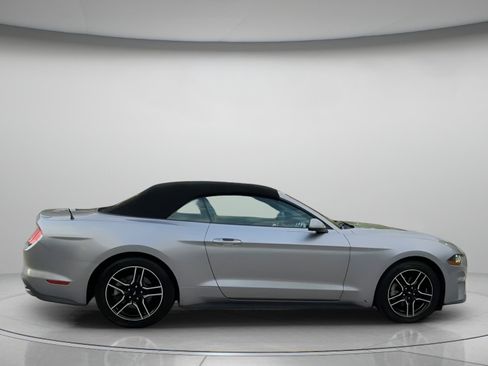 Certified 2020 Ford Mustang Premium RWD image 31