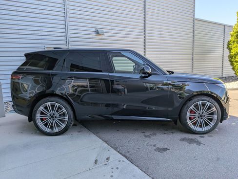 New 2026 Land Rover Range Rover Sport Autobiography AWD/4WD image 4