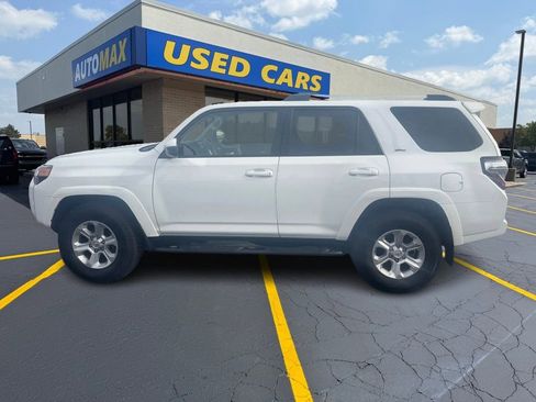 Used 2022 Toyota 4Runner SR5 image 8