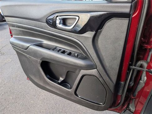 Used 2022 Jeep Compass Altitude w/ Convenience Group image 23