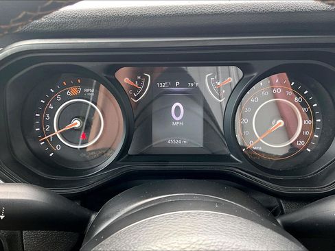 Used 2024 Jeep Wrangler Unlimited Sport AWD/4WD image 23