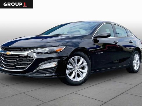 Used 2024 Chevrolet Malibu LT image 1