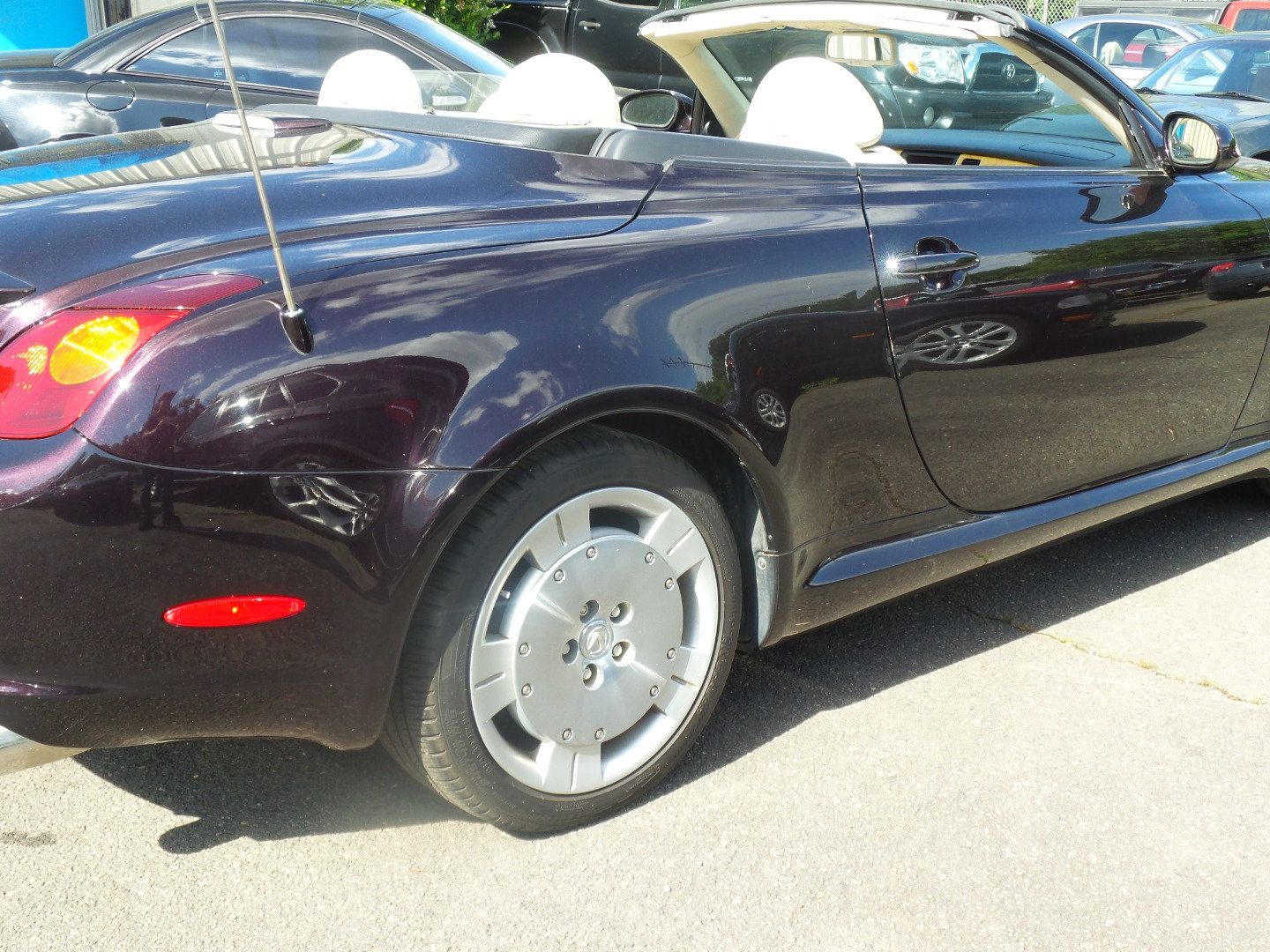 Used 2003 Lexus SC 430 Convertible RWD image 22
