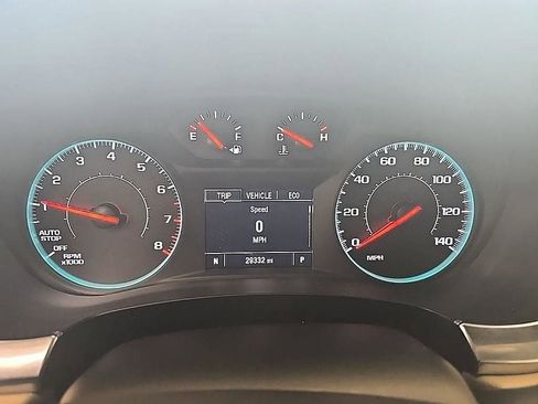 Used 2023 Chevrolet Traverse LS AWD/4WD image 16