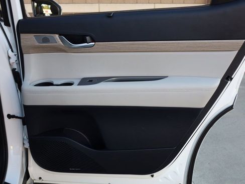 Used 2021 Hyundai Palisade Limited image 26