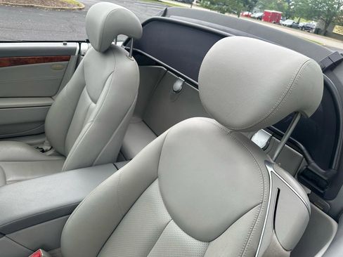 Used 2005 Mercedes-Benz SL 500 image 31